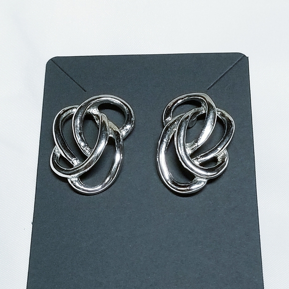 Silverstone Fashion Earrings - Picture 2 of 6